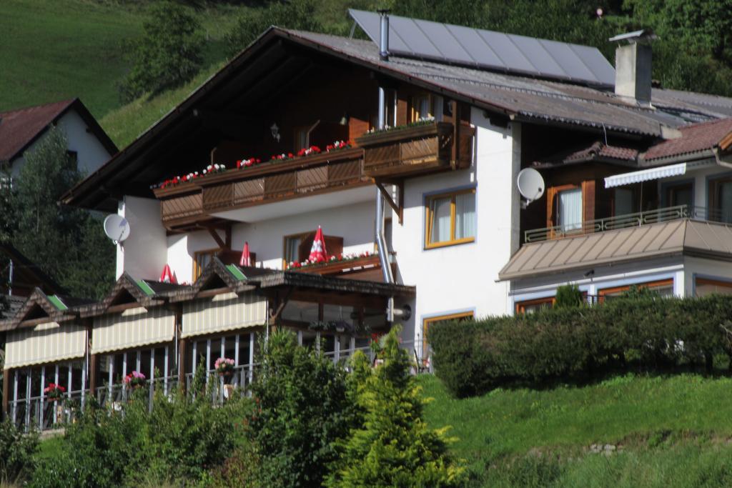 Hotel-Cafe-Restaurant Matzelsdorfer Hof Millstatt am See Zewnętrze zdjęcie
